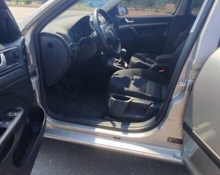 Бежевий Шкода Октавія, об'ємом двигуна 1.98 л та пробігом 326 тис. км за 5996 $, фото 2 на Automoto.ua