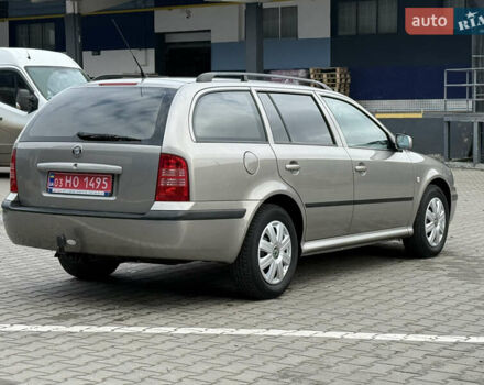 Бежевый Шкода Октавия, объемом двигателя 1.6 л и пробегом 237 тыс. км за 6750 $, фото 10 на Automoto.ua