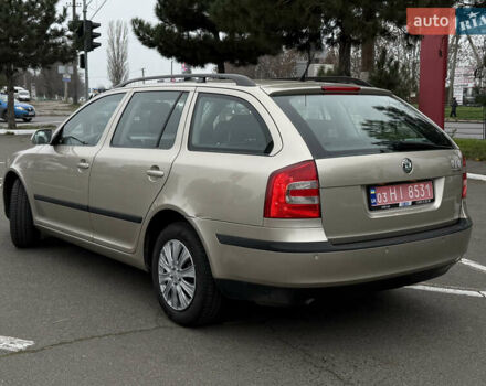 Бежевый Шкода Октавия, объемом двигателя 1.6 л и пробегом 220 тыс. км за 7600 $, фото 3 на Automoto.ua