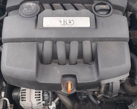 Бежевий Шкода Октавія, об'ємом двигуна 1.6 л та пробігом 163 тис. км за 7450 $, фото 28 на Automoto.ua