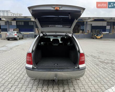 Бежевый Шкода Октавия, объемом двигателя 1.6 л и пробегом 237 тыс. км за 6750 $, фото 27 на Automoto.ua