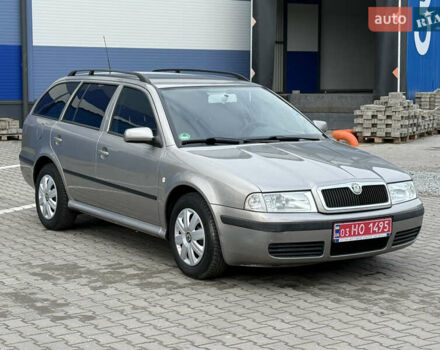 Бежевый Шкода Октавия, объемом двигателя 1.6 л и пробегом 237 тыс. км за 6750 $, фото 13 на Automoto.ua
