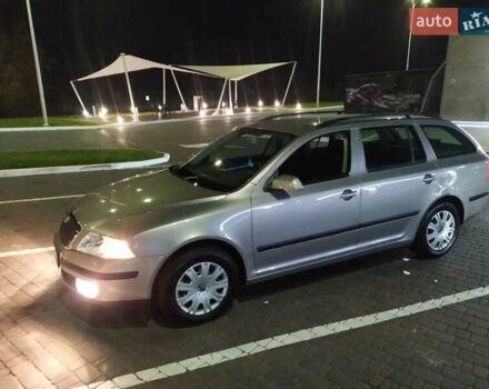 Бежевый Шкода Октавия, объемом двигателя 1.6 л и пробегом 198 тыс. км за 6777 $, фото 12 на Automoto.ua