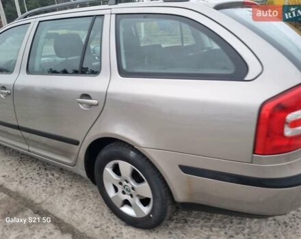 Бежевый Шкода Октавия, объемом двигателя 1.6 л и пробегом 237 тыс. км за 6000 $, фото 12 на Automoto.ua