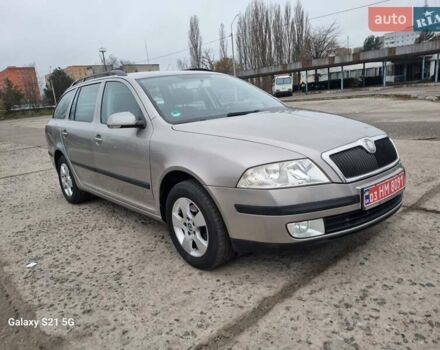 Бежевый Шкода Октавия, объемом двигателя 1.6 л и пробегом 237 тыс. км за 6000 $, фото 1 на Automoto.ua