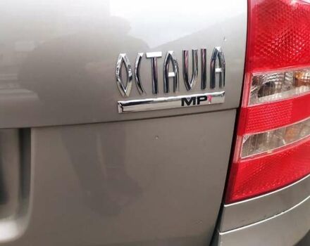 Бежевый Шкода Октавия, объемом двигателя 1.6 л и пробегом 198 тыс. км за 6777 $, фото 7 на Automoto.ua