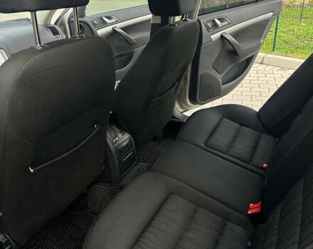 Бежевый Шкода Октавия, объемом двигателя 1.6 л и пробегом 280 тыс. км за 6999 $, фото 8 на Automoto.ua