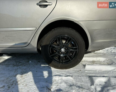 Бежевый Шкода Октавия, объемом двигателя 1.8 л и пробегом 124 тыс. км за 8300 $, фото 23 на Automoto.ua