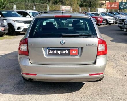 Бежевый Шкода Октавия, объемом двигателя 1.6 л и пробегом 125 тыс. км за 8330 $, фото 5 на Automoto.ua