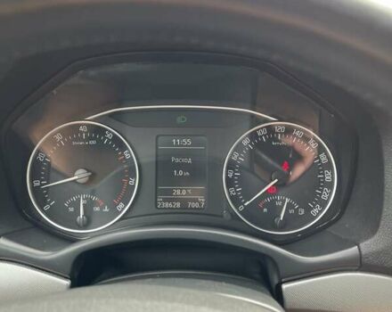 Бежевый Шкода Октавия, объемом двигателя 1.8 л и пробегом 239 тыс. км за 7000 $, фото 17 на Automoto.ua