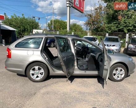 Бежевый Шкода Октавия, объемом двигателя 1.6 л и пробегом 125 тыс. км за 8330 $, фото 19 на Automoto.ua