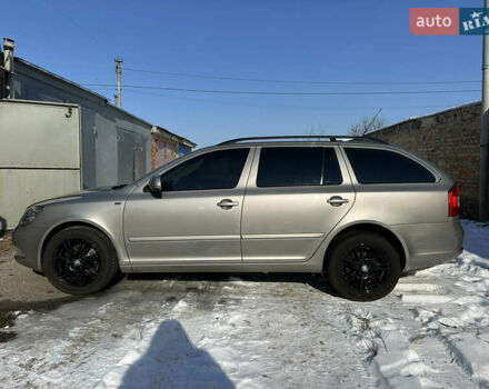 Бежевый Шкода Октавия, объемом двигателя 1.8 л и пробегом 124 тыс. км за 8300 $, фото 9 на Automoto.ua