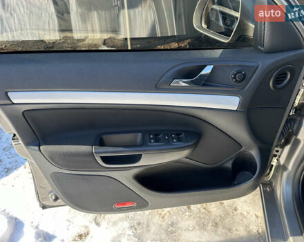 Бежевый Шкода Октавия, объемом двигателя 1.8 л и пробегом 124 тыс. км за 8300 $, фото 38 на Automoto.ua