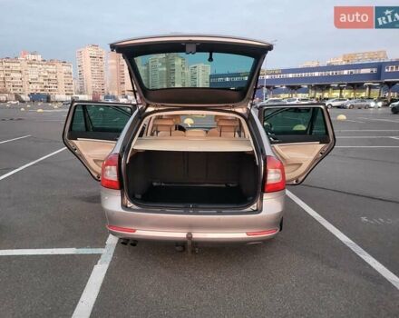 Бежевый Шкода Октавия, объемом двигателя 1.98 л и пробегом 231 тыс. км за 8300 $, фото 21 на Automoto.ua