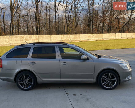 Бежевий Шкода Октавія, об'ємом двигуна 1.4 л та пробігом 226 тис. км за 5999 $, фото 3 на Automoto.ua