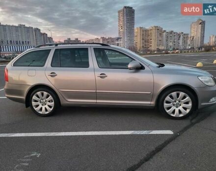 Бежевый Шкода Октавия, объемом двигателя 1.98 л и пробегом 231 тыс. км за 8300 $, фото 6 на Automoto.ua