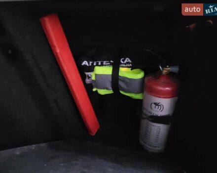 Бежевый Шкода Октавия, объемом двигателя 1.98 л и пробегом 231 тыс. км за 8300 $, фото 59 на Automoto.ua