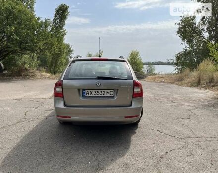 Бежевый Шкода Октавия, объемом двигателя 1.8 л и пробегом 239 тыс. км за 7000 $, фото 4 на Automoto.ua