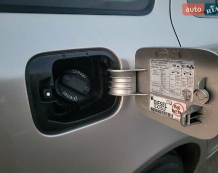 Бежевый Шкода Октавия, объемом двигателя 1.98 л и пробегом 231 тыс. км за 8300 $, фото 68 на Automoto.ua