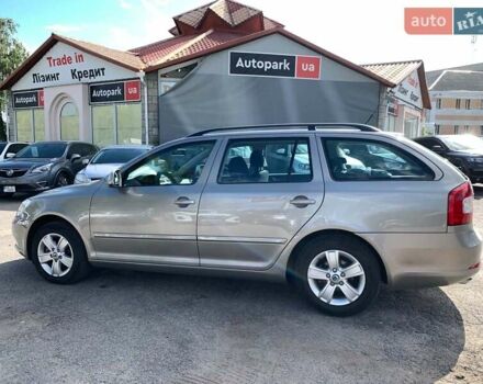 Бежевый Шкода Октавия, объемом двигателя 1.6 л и пробегом 125 тыс. км за 8330 $, фото 7 на Automoto.ua