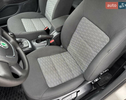 Бежевый Шкода Октавия, объемом двигателя 1.6 л и пробегом 223 тыс. км за 7700 $, фото 25 на Automoto.ua