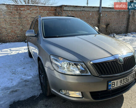 Бежевый Шкода Октавия, объемом двигателя 1.8 л и пробегом 124 тыс. км за 8300 $, фото 14 на Automoto.ua