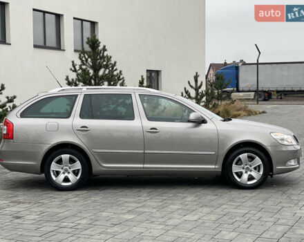 Бежевый Шкода Октавия, объемом двигателя 1.8 л и пробегом 159 тыс. км за 7499 $, фото 8 на Automoto.ua