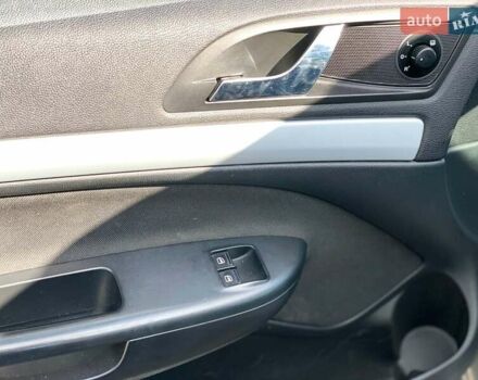 Бежевый Шкода Октавия, объемом двигателя 1.6 л и пробегом 125 тыс. км за 8330 $, фото 14 на Automoto.ua