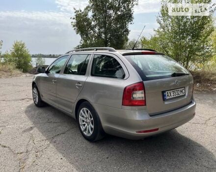 Бежевый Шкода Октавия, объемом двигателя 1.8 л и пробегом 239 тыс. км за 7000 $, фото 5 на Automoto.ua