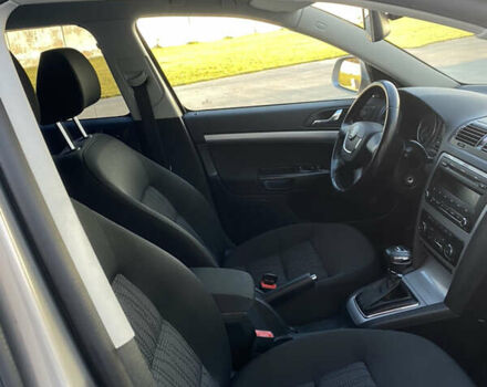 Бежевий Шкода Октавія, об'ємом двигуна 1.4 л та пробігом 226 тис. км за 5999 $, фото 8 на Automoto.ua