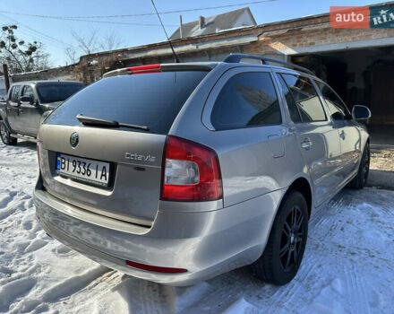 Бежевый Шкода Октавия, объемом двигателя 1.8 л и пробегом 124 тыс. км за 8300 $, фото 33 на Automoto.ua