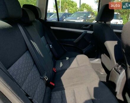 Бежевый Шкода Октавия, объемом двигателя 1.6 л и пробегом 125 тыс. км за 8330 $, фото 23 на Automoto.ua