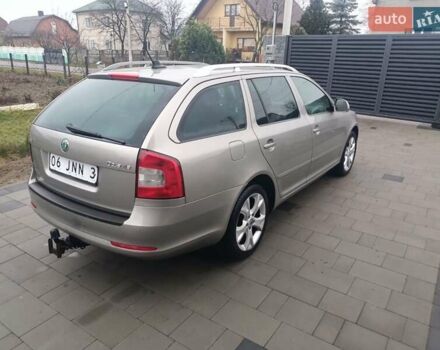 Бежевий Шкода Октавія, об'ємом двигуна 1.4 л та пробігом 217 тис. км за 6800 $, фото 7 на Automoto.ua