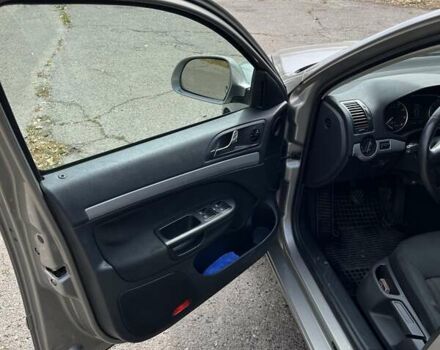 Бежевый Шкода Октавия, объемом двигателя 1.8 л и пробегом 239 тыс. км за 7000 $, фото 11 на Automoto.ua