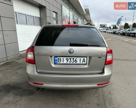 Бежевый Шкода Октавия, объемом двигателя 1.8 л и пробегом 124 тыс. км за 8300 $, фото 5 на Automoto.ua