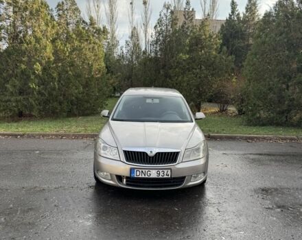 Бежевий Шкода Октавія, об'ємом двигуна 2 л та пробігом 250 тис. км за 3650 $, фото 2 на Automoto.ua