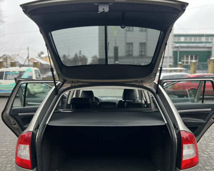 Бежевый Шкода Октавия, объемом двигателя 1.8 л и пробегом 280 тыс. км за 8000 $, фото 15 на Automoto.ua