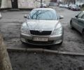 Бежевый Шкода Октавия, объемом двигателя 1.6 л и пробегом 239 тыс. км за 6800 $, фото 1 на Automoto.ua
