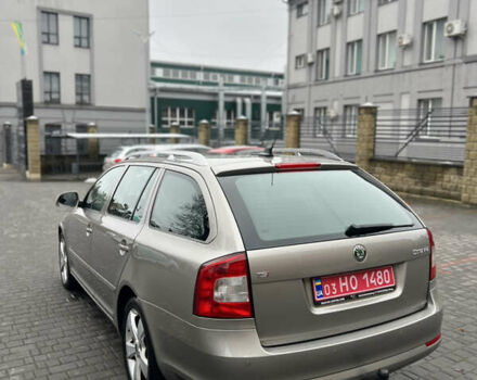 Бежевый Шкода Октавия, объемом двигателя 1.8 л и пробегом 280 тыс. км за 8000 $, фото 7 на Automoto.ua