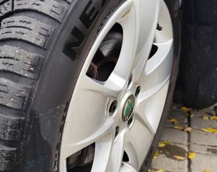 Бежевий Шкода Октавія, об'ємом двигуна 1.8 л та пробігом 198 тис. км за 7600 $, фото 8 на Automoto.ua