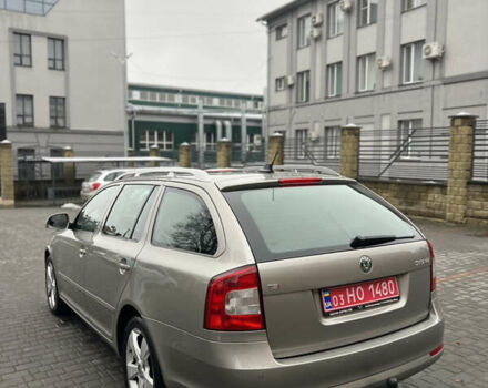 Бежевый Шкода Октавия, объемом двигателя 1.8 л и пробегом 280 тыс. км за 8000 $, фото 3 на Automoto.ua