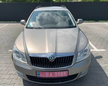 Бежевий Шкода Октавія, об'ємом двигуна 1.6 л та пробігом 225 тис. км за 8200 $, фото 2 на Automoto.ua