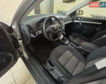 Бежевий Шкода Октавія, об'ємом двигуна 0 л та пробігом 197 тис. км за 8000 $, фото 11 на Automoto.ua