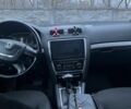 Бежевый Шкода Октавия, объемом двигателя 1.6 л и пробегом 280 тыс. км за 7500 $, фото 3 на Automoto.ua