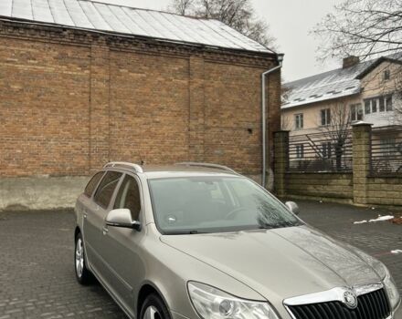 Бежевий Шкода Октавія, об'ємом двигуна 1.8 л та пробігом 280 тис. км за 8000 $, фото 8 на Automoto.ua