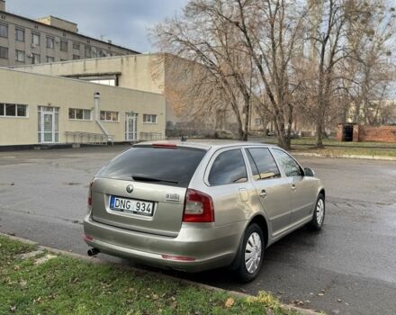 Бежевий Шкода Октавія, об'ємом двигуна 2 л та пробігом 250 тис. км за 3650 $, фото 5 на Automoto.ua
