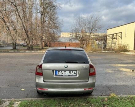 Бежевий Шкода Октавія, об'ємом двигуна 2 л та пробігом 250 тис. км за 3650 $, фото 6 на Automoto.ua
