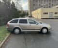 Бежевий Шкода Октавія, об'ємом двигуна 2 л та пробігом 250 тис. км за 3650 $, фото 4 на Automoto.ua
