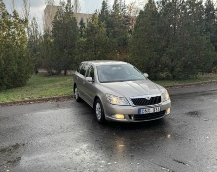 Бежевий Шкода Октавія, об'ємом двигуна 2 л та пробігом 250 тис. км за 3650 $, фото 9 на Automoto.ua