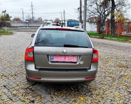 Бежевий Шкода Октавія, об'ємом двигуна 1.8 л та пробігом 198 тис. км за 7700 $, фото 2 на Automoto.ua